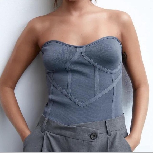 Zara Tops - Zara strapless bustier top